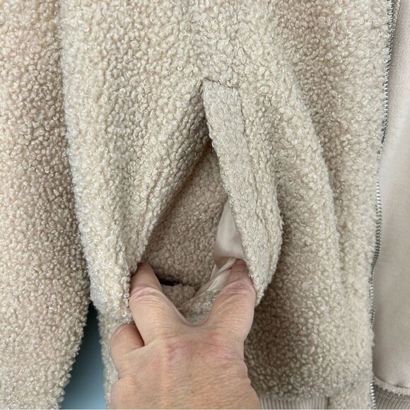 Avec Les Filles Sherpa Jacket Fuzzy Furry Warm Full Zip Tan Women’s Sz S - Picture 16 of 16